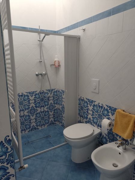 foto 14 Mietobjekt von Privatpersonen Gallipoli appartement Apulien Lecce (+Umland) Badezimmer
