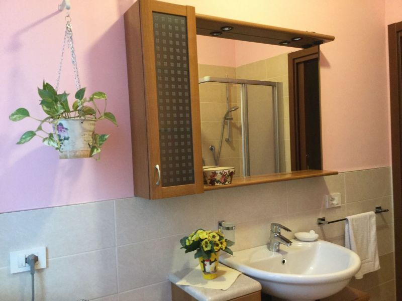 foto 10 Mietobjekt von Privatpersonen Peschiera del Garda appartement Venezien Verona (+Umland)