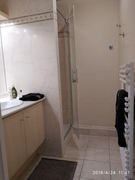 foto 11 Mietobjekt von Privatpersonen Frjus appartement Provence-Alpes-Cte d'Azur Var Badezimmer