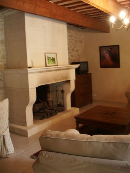 foto 11 Mietobjekt von Privatpersonen Uzs maison Languedoc-Roussillon Gard Wohnzimmer