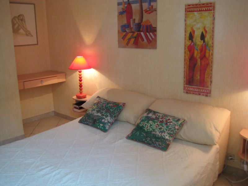 foto 4 Mietobjekt von Privatpersonen Ajaccio appartement Korsika Corse du Sud Schlafzimmer 1