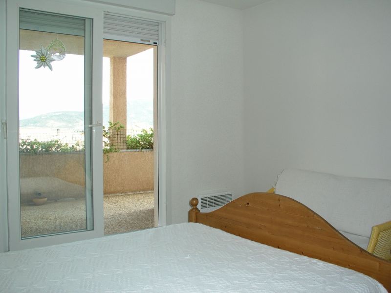 foto 5 Mietobjekt von Privatpersonen Calvi appartement Korsika Haute-Corse Schlafzimmer