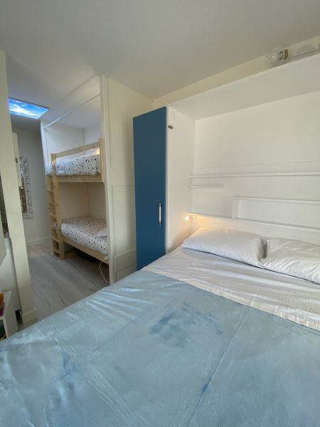 foto 5 Mietobjekt von Privatpersonen Canet-en-Roussillon studio Languedoc-Roussillon Pyrenen (Mittelmeer) Schlafzimmer