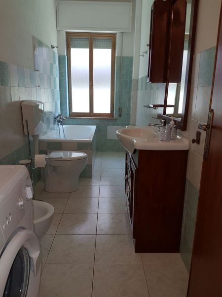 foto 7 Mietobjekt von Privatpersonen La Caletta appartement Sardinien Nuoro (+Umland) Badezimmer