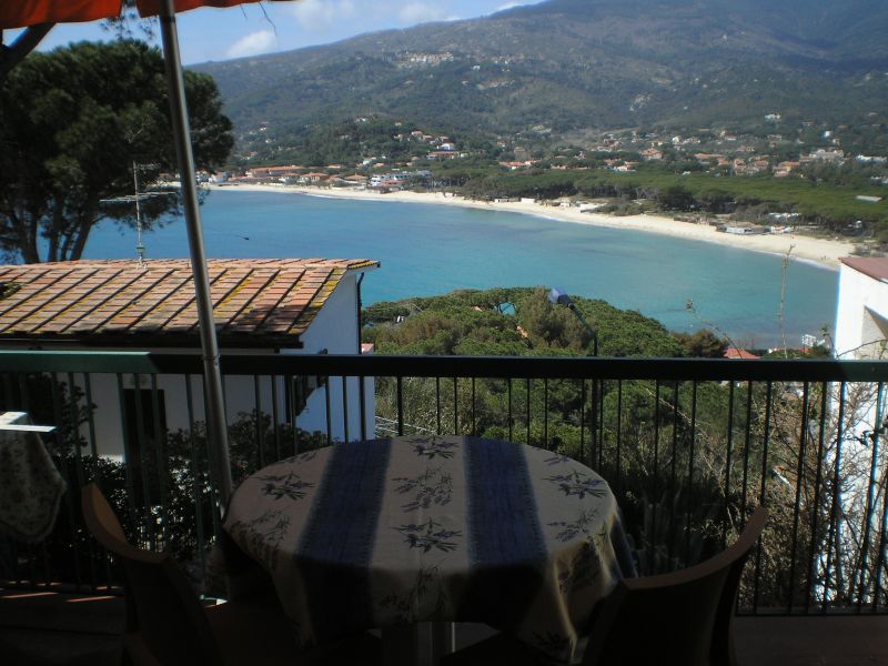 foto 11 Mietobjekt von Privatpersonen Campo nell'Elba appartement Toskana Elba Ausblick von der Terrasse