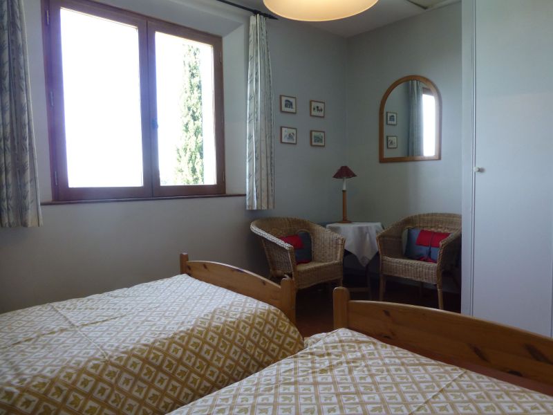 foto 21 Mietobjekt von Privatpersonen Entrecasteaux villa Provence-Alpes-Cte d'Azur Var Schlafzimmer 4