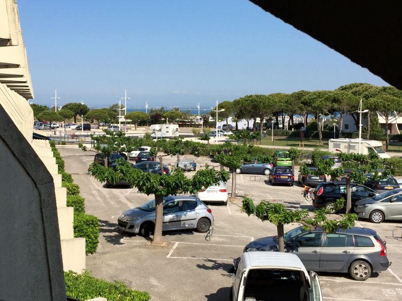 foto 1 Mietobjekt von Privatpersonen Port Camargue studio Languedoc-Roussillon Gard Ausblick von der Terrasse