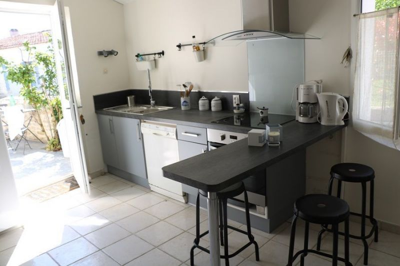 foto 2 Mietobjekt von Privatpersonen La Bre les Bains maison Poitou-Charentes Charente-Maritime Kochnische