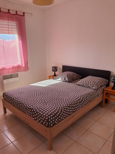 foto 6 Mietobjekt von Privatpersonen Pzenas maison Languedoc-Roussillon Hrault Schlafzimmer 2