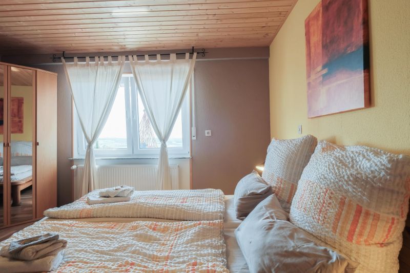 foto 23 Mietobjekt von Privatpersonen  appartement Bayern  Schlafzimmer