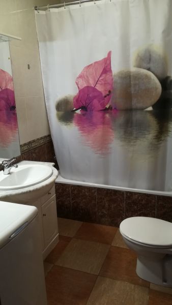 foto 5 Mietobjekt von Privatpersonen Rosas appartement Katalonien  Badezimmer