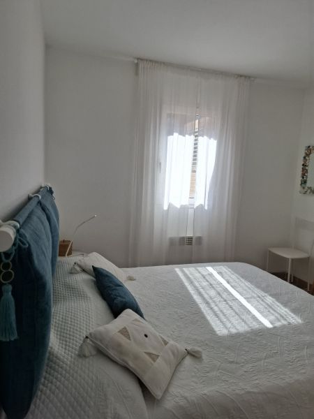 foto 18 Mietobjekt von Privatpersonen Location Ile Rousse appartement Korsika Haute-Corse Schlafzimmer