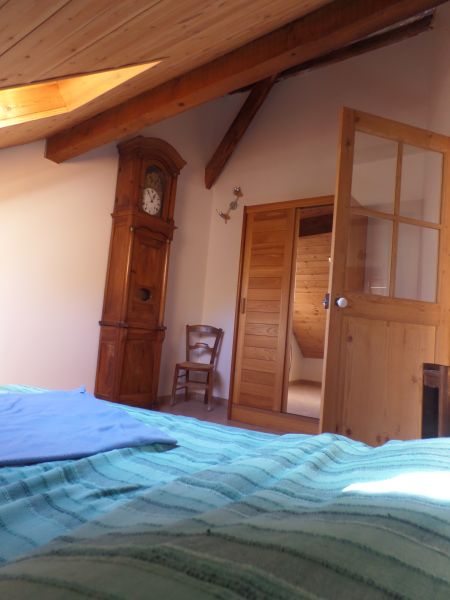 foto 10 Mietobjekt von Privatpersonen Serre Chevalier maison Provence-Alpes-Cte d'Azur Hautes-Alpes Schlafzimmer 1