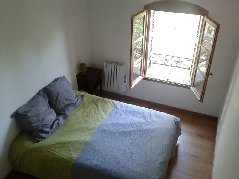 foto 11 Mietobjekt von Privatpersonen Corte appartement Korsika Haute-Corse Schlafzimmer 1