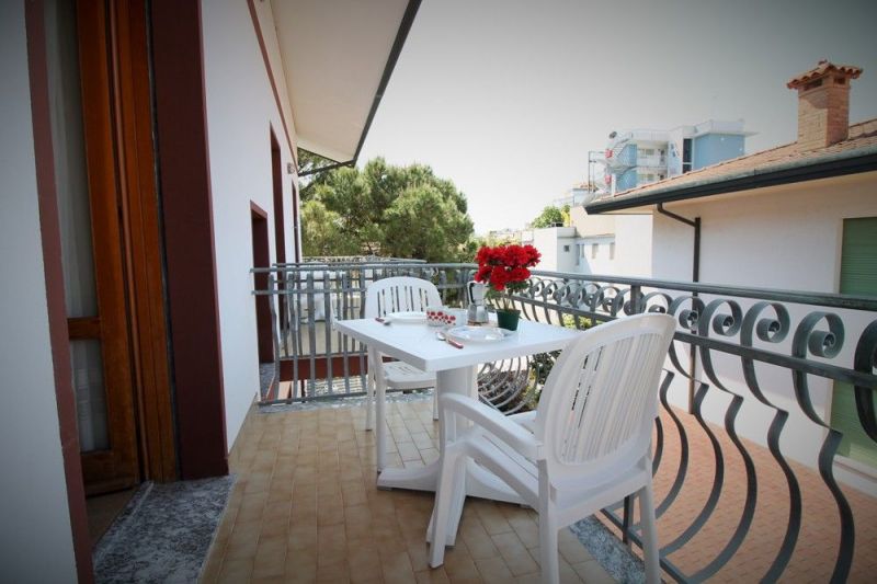 foto 8 Mietobjekt von Privatpersonen Lignano Sabbiadoro appartement Friaul-Julisch-Venetien Udine (+Umgebung) Terrasse