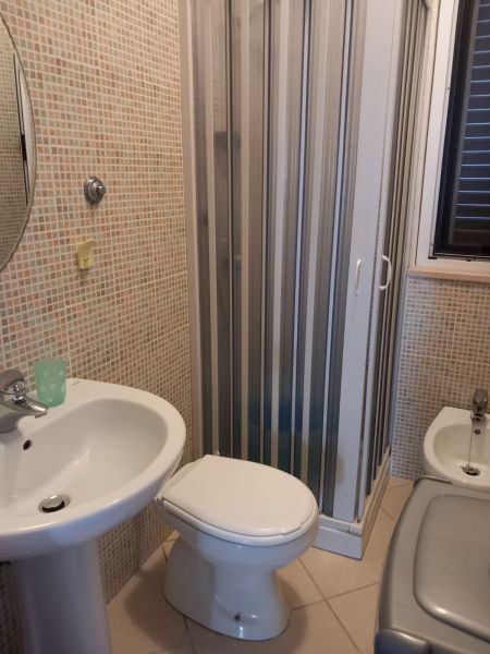 foto 6 Mietobjekt von Privatpersonen Gargano appartement Apulien Foggia (+Umland) Badezimmer