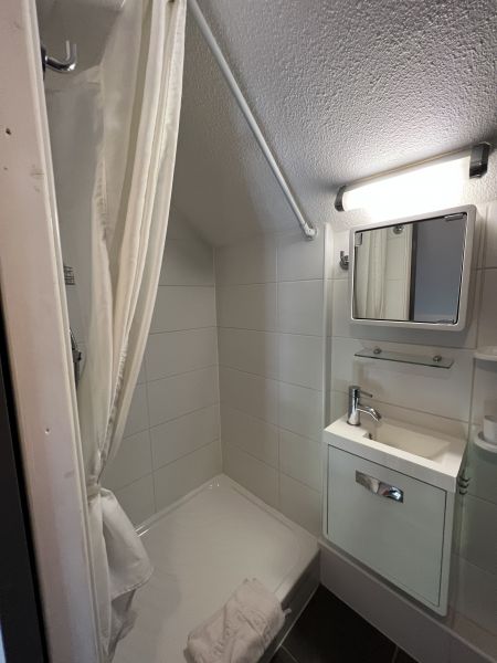 foto 10 Mietobjekt von Privatpersonen Serre Chevalier appartement Provence-Alpes-Cte d'Azur Hautes-Alpes Badezimmer