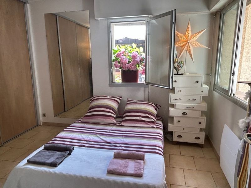 foto 3 Mietobjekt von Privatpersonen Antibes villa Provence-Alpes-Cte d'Azur Alpes-Maritimes Schlafzimmer 2