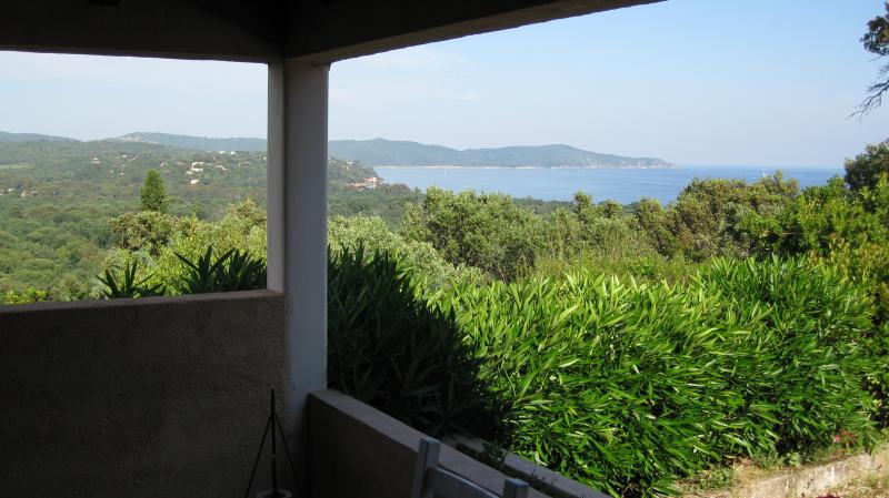foto 3 Mietobjekt von Privatpersonen Cavalaire-sur-Mer appartement Provence-Alpes-Cte d'Azur Var Ausblick von der Terrasse