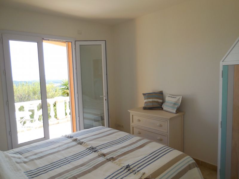 foto 16 Mietobjekt von Privatpersonen La Londe-les-Maures villa Provence-Alpes-Cte d'Azur Var Schlafzimmer 2