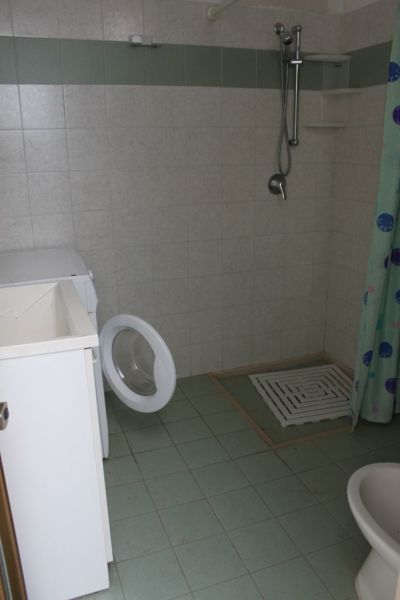 foto 10 Mietobjekt von Privatpersonen Torre Lapillo villa   Badezimmer 2