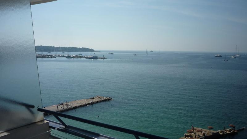 foto 10 Mietobjekt von Privatpersonen Juan les Pins appartement Provence-Alpes-Cte d'Azur Alpes-Maritimes Ausblick von der Terrasse