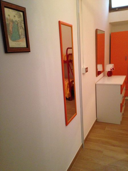 foto 10 Mietobjekt von Privatpersonen Torre Pali appartement Apulien Lecce (+Umland) Flur